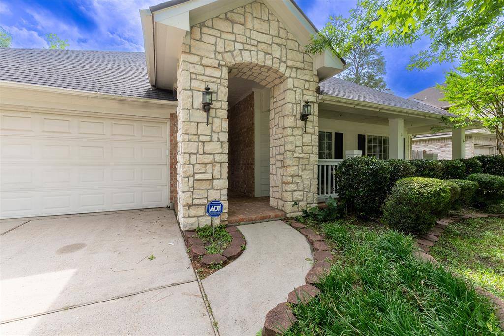 Tomball, TX 77375,834 Arbor Pine