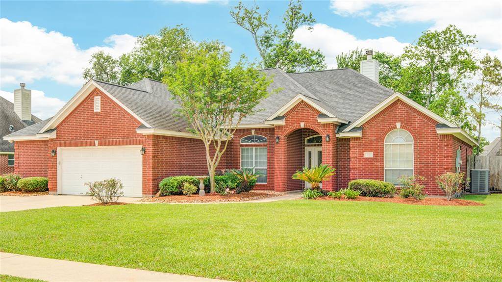 Clute, TX 77531,306 Williamsburg AVE