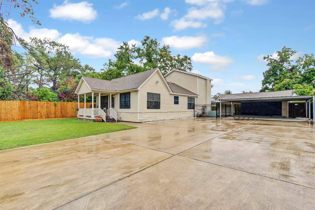 Houston, TX 77023,7004 Santa Maria ST