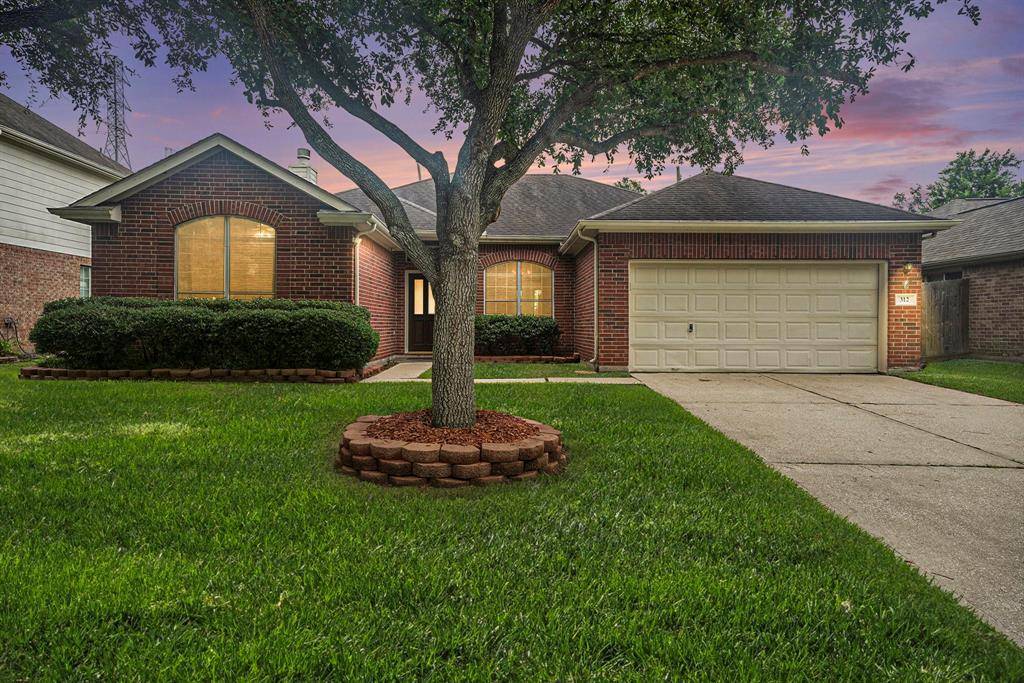 League City, TX 77573,312 Cedar Branch DR