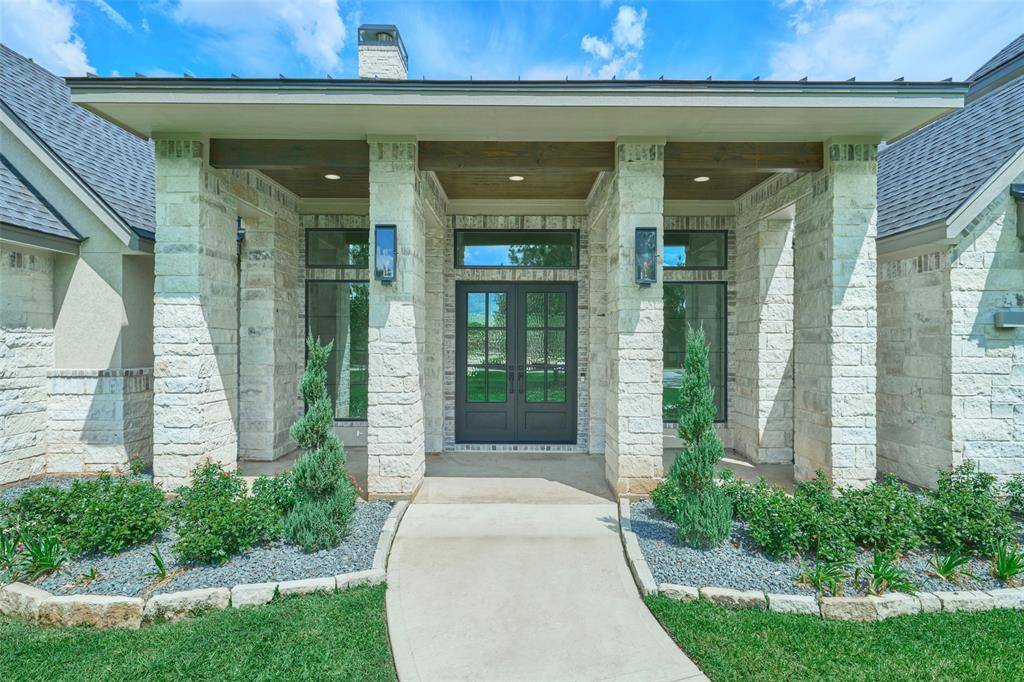Montgomery, TX 77316,26240 Laurens CT