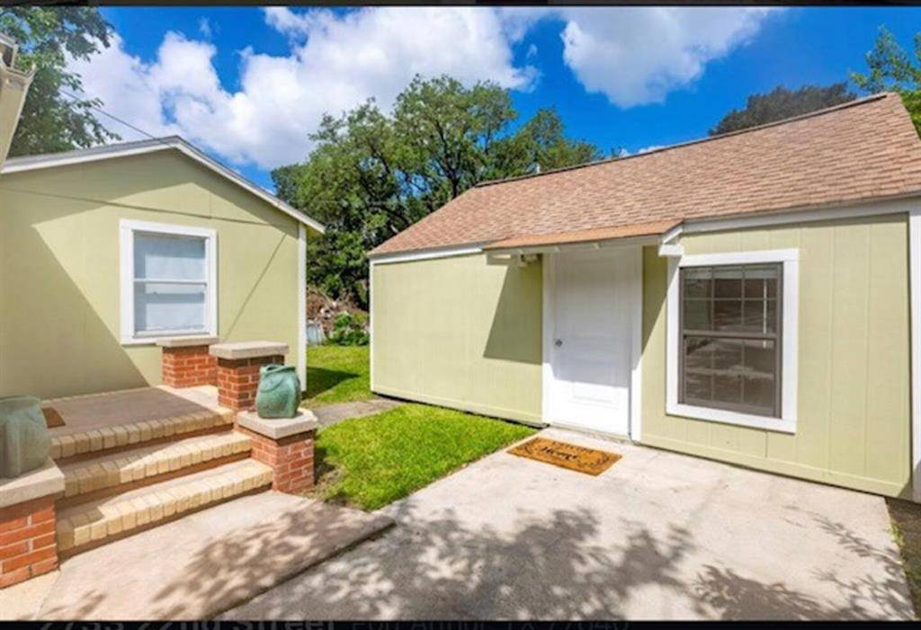 Port Arthur, TX 77640,2733 22nd ST