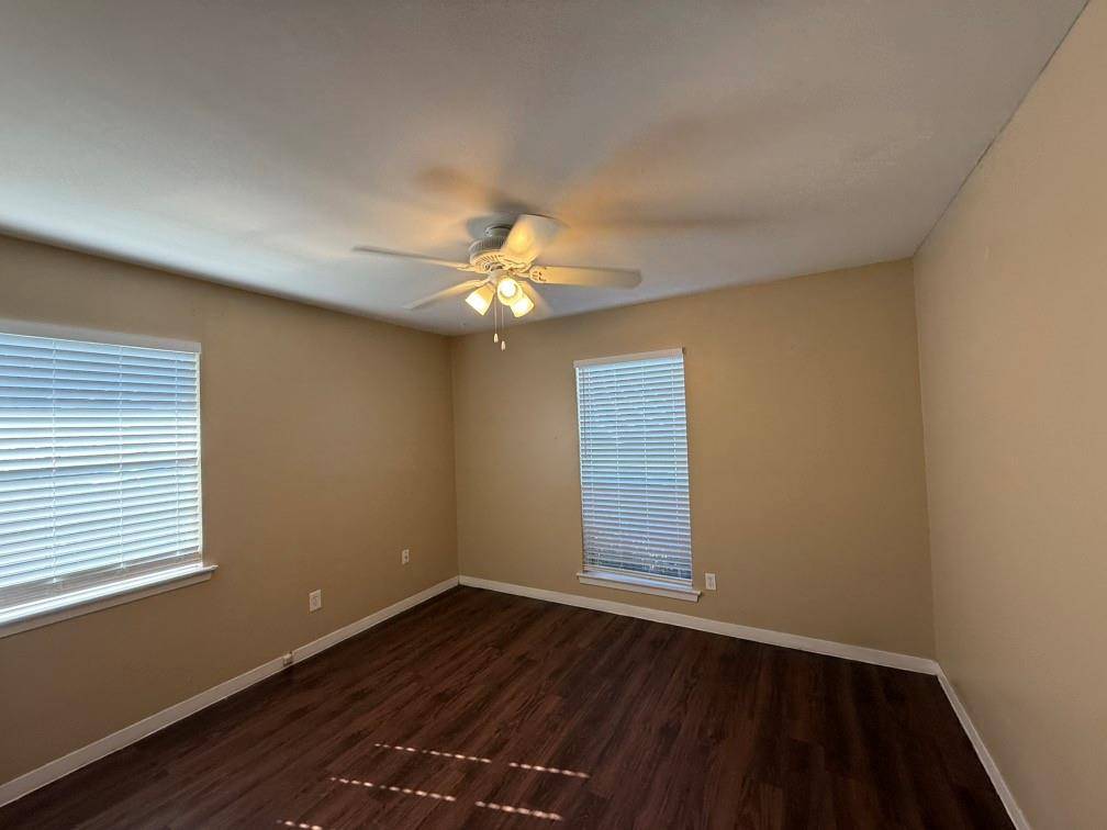 La Porte, TX 77571,10331 Collingswood RD