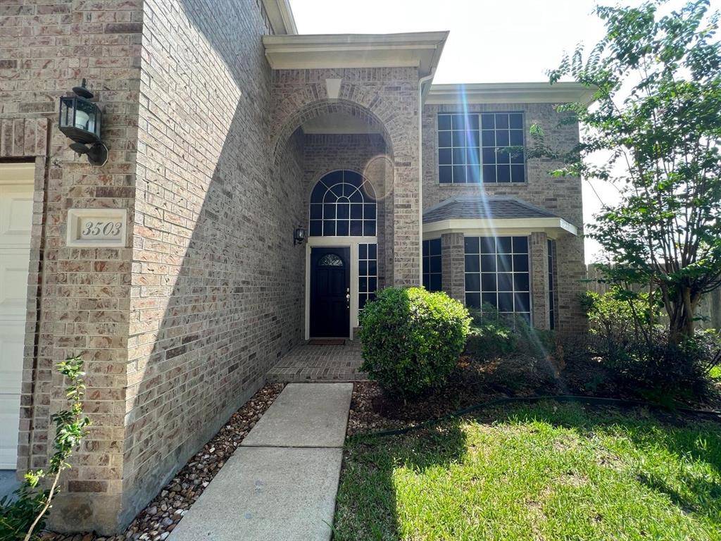 Sugar Land, TX 77498,3503 Stratford Manor DR