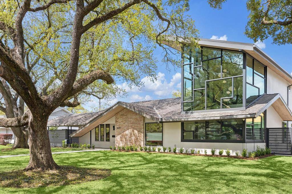 Houston, TX 77056,5686 Bayou Glen RD