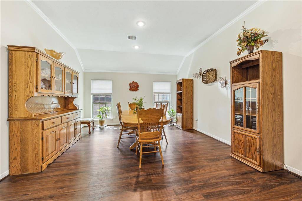 Manvel, TX 77578,6802 Davy Crockett DR
