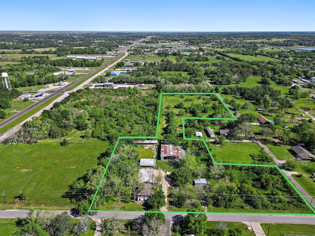 Stowell, TX 77661,406 Main ST