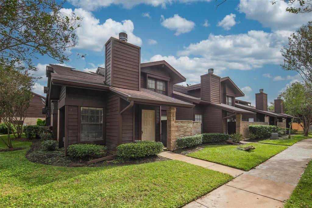 Sugar Land, TX 77479,2611 Grants Lake BLVD #204