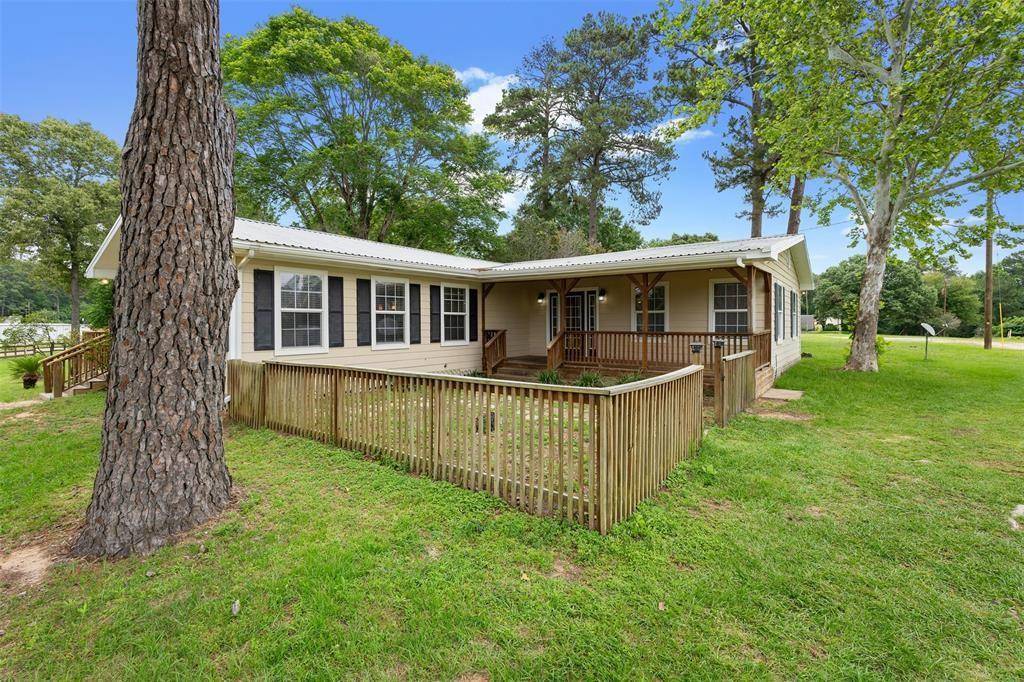 Willis, TX 77318,15460 Paradise Point DR