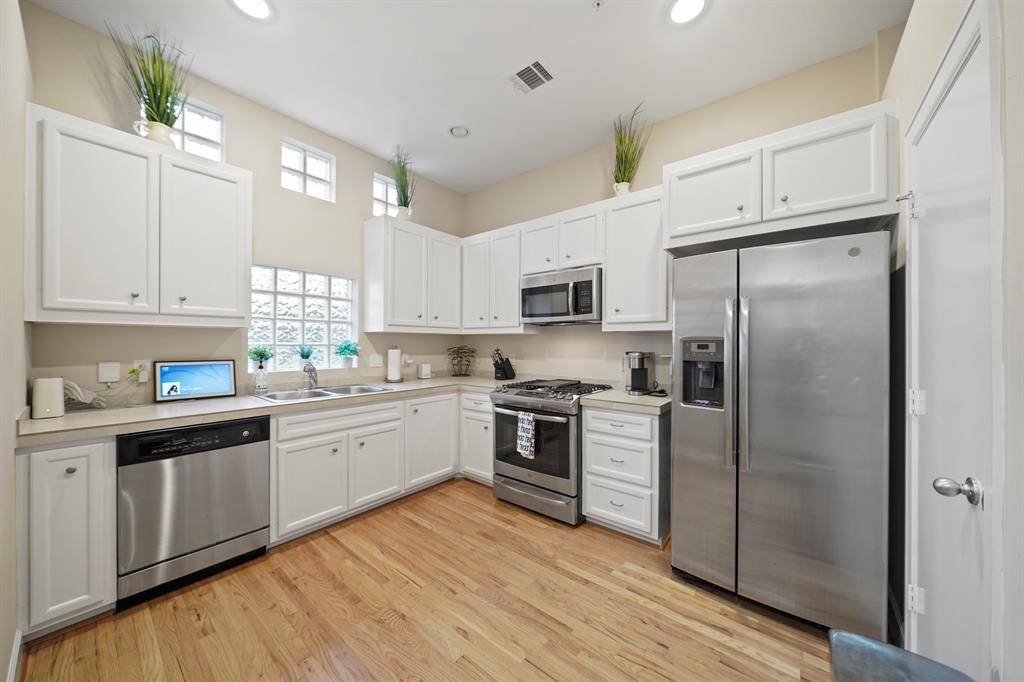 Houston, TX 77061,8705 Bryam ST #104