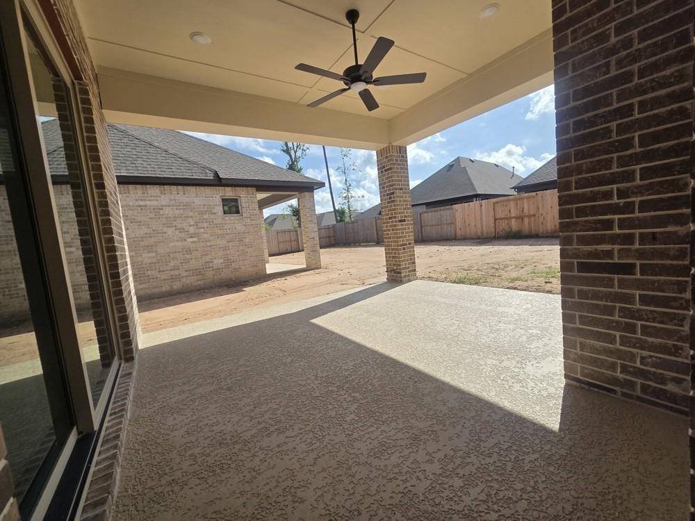 Porter, TX 77365,21877 Colorado Bend LN