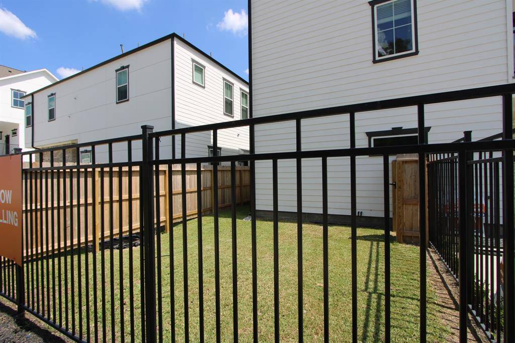 Houston, TX 77091,5502D Wheatley ST