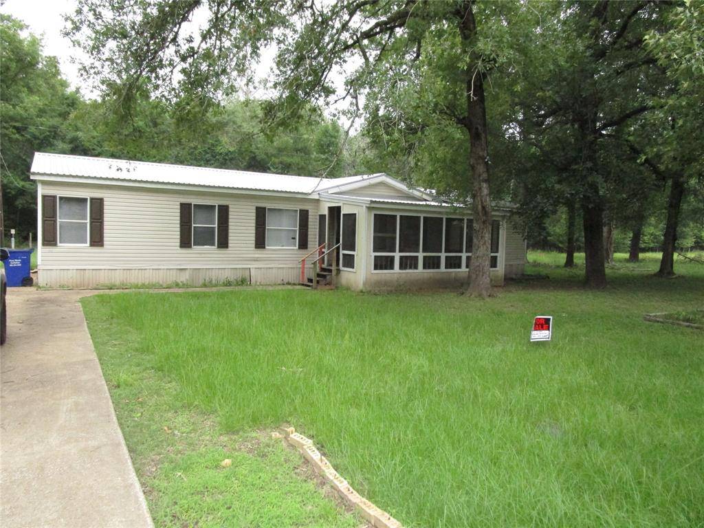 Trinity, TX 75862,482 Peach Point DR