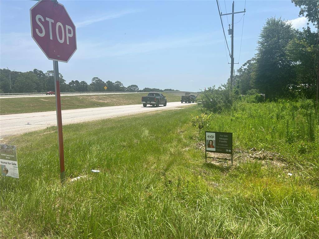 New Caney, TX 77357,20455 Lazy Creek DR