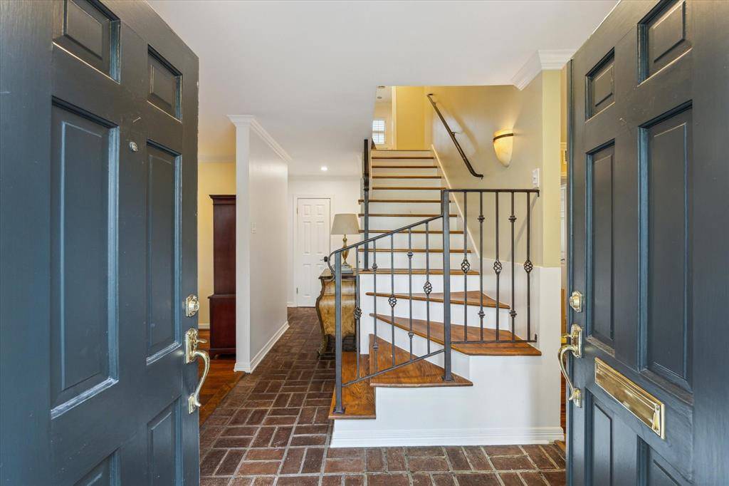 Houston, TX 77079,303 Glenchester DR