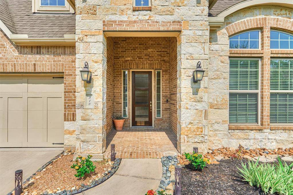 Conroe, TX 77384,910 Pine Knoll CT