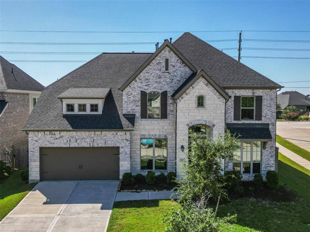 Sugar Land, TX 77479,5602 Bending Crest CT