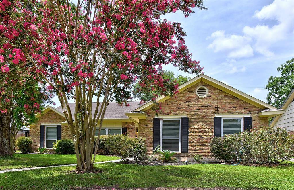 Houston, TX 77035,5926 Lattimer DR