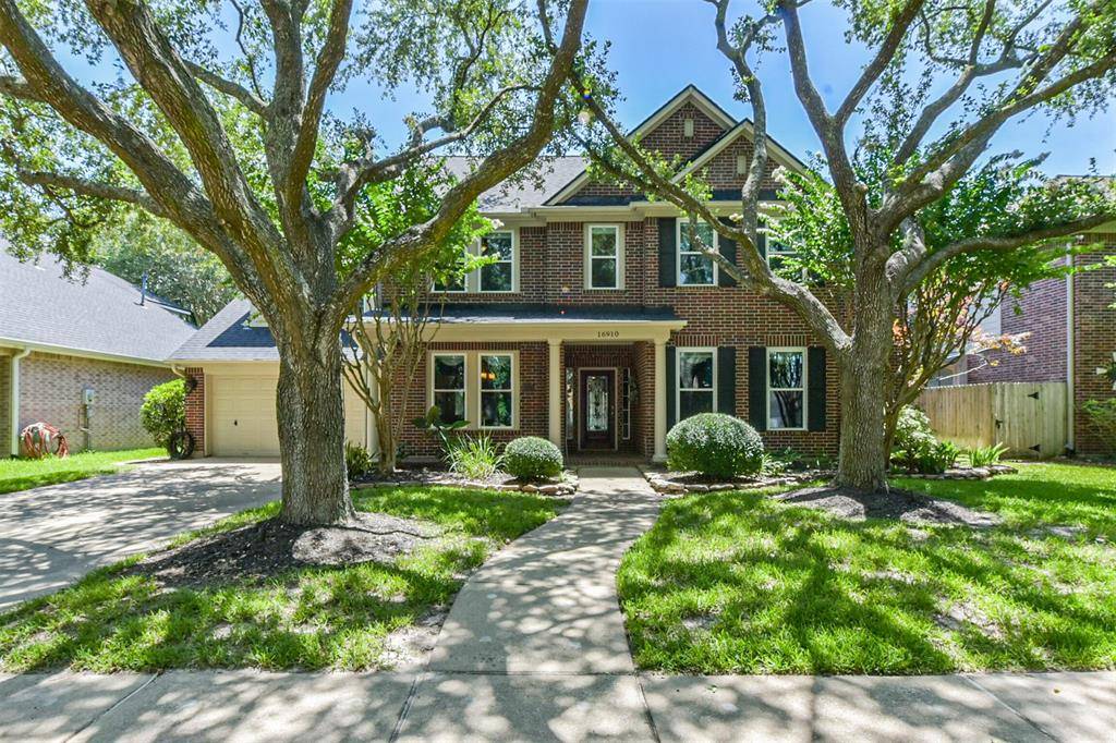 Houston, TX 77059,16910 Cottonwood WAY