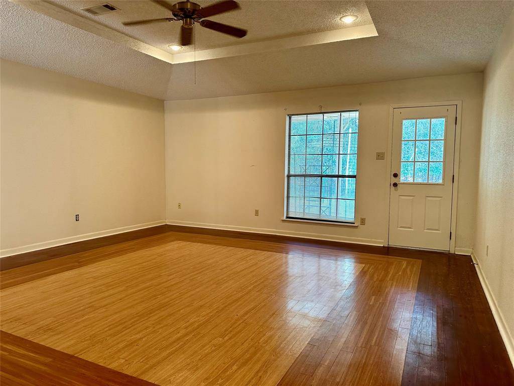 Village Mills, TX 77663,706 E Wildwood