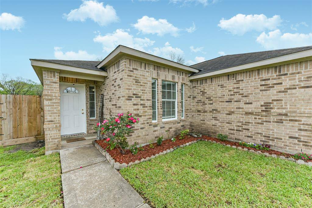 Houston, TX 77021,6601 Paris ST