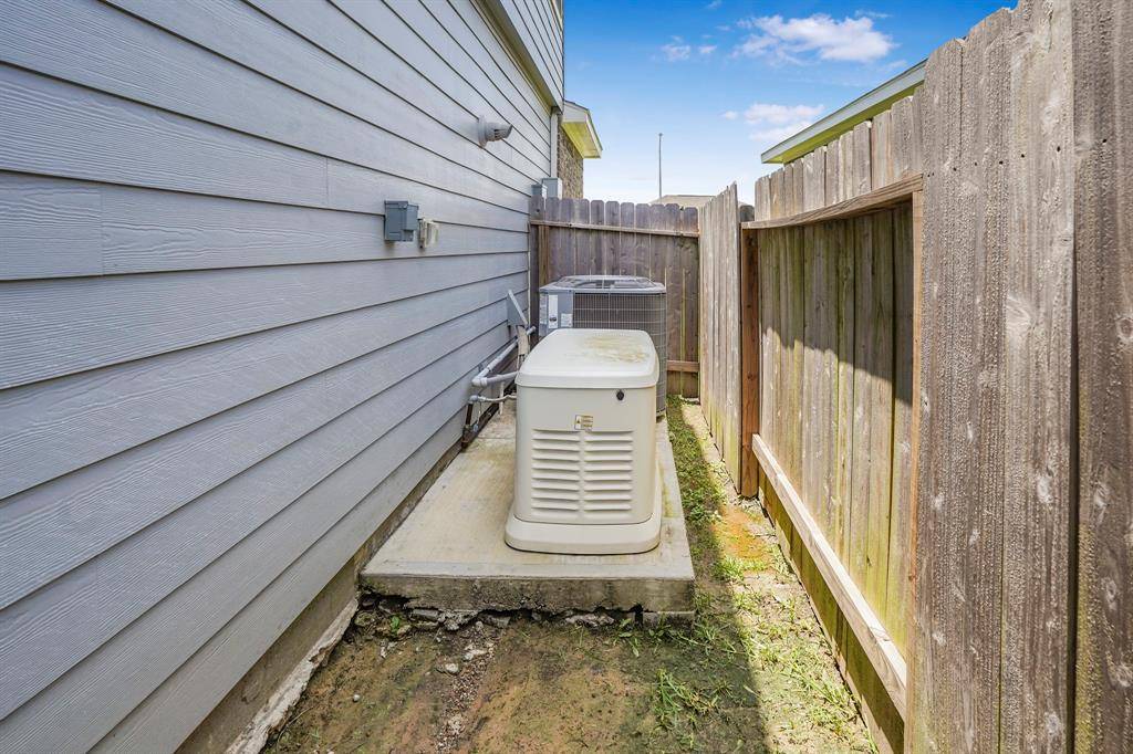 Huffman, TX 77336,24702 Sierra Laurel LN
