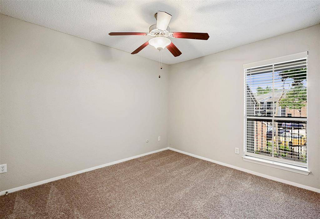 Houston, TX 77090,17710 Red Oak Drive #211A