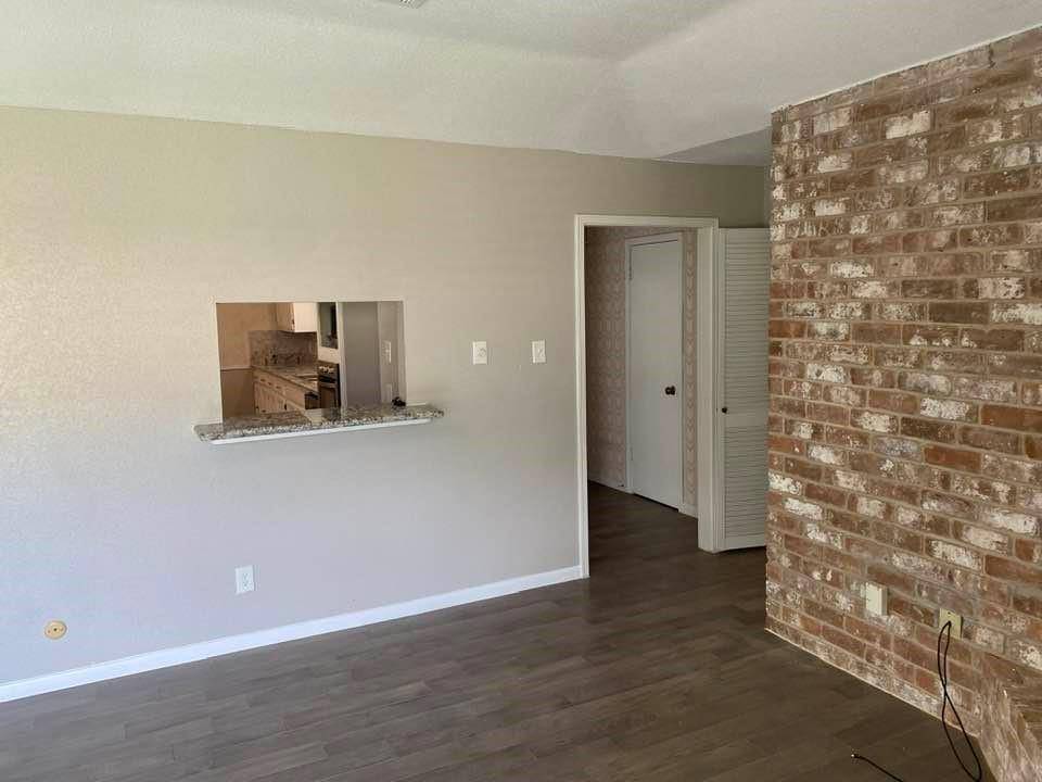 Houston, TX 77059,15803 Mill Point DR