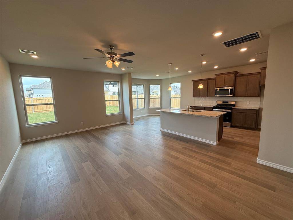 College Station, TX 77845,6201 Trado DR