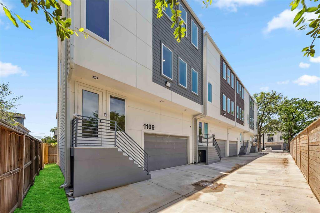 Houston, TX 77008,1111 W 21st ST