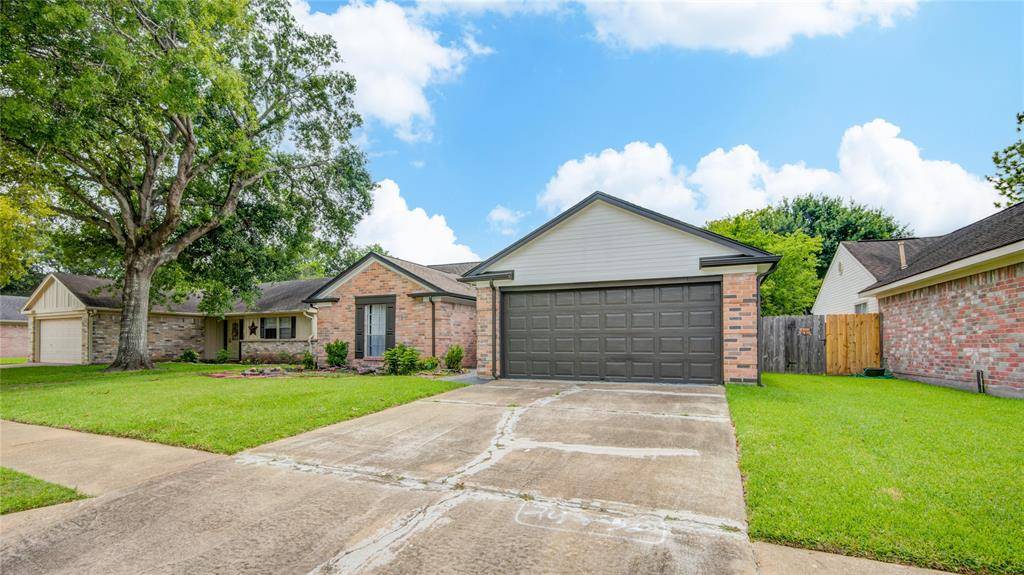 Sugar Land, TX 77479,2503 Lively LN