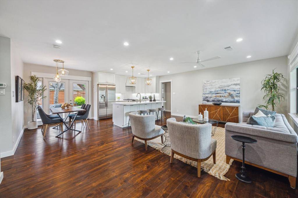Houston, TX 77009,702 Sue ST