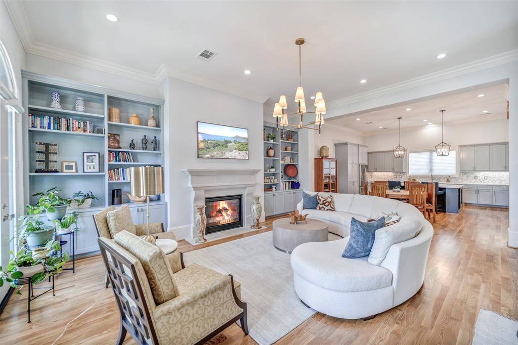 Houston, TX 77055,7119 Janet ST