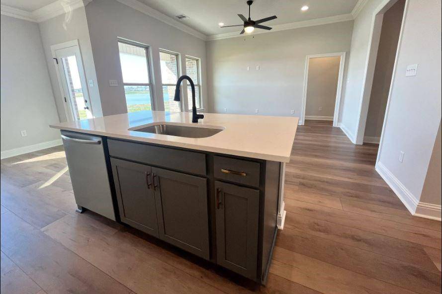 Orange, TX 77630,6815 Arbor WAY