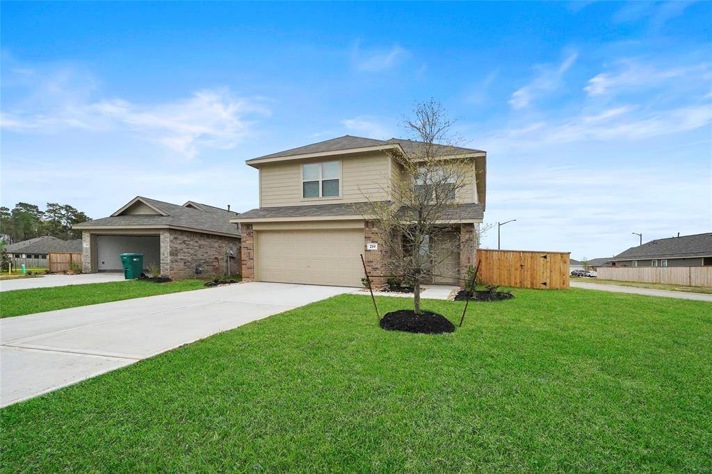 Willis, TX 77378,219 Sage River CT