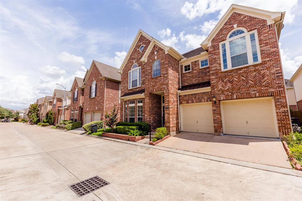Houston, TX 77008,3531 Urban Woods TRL