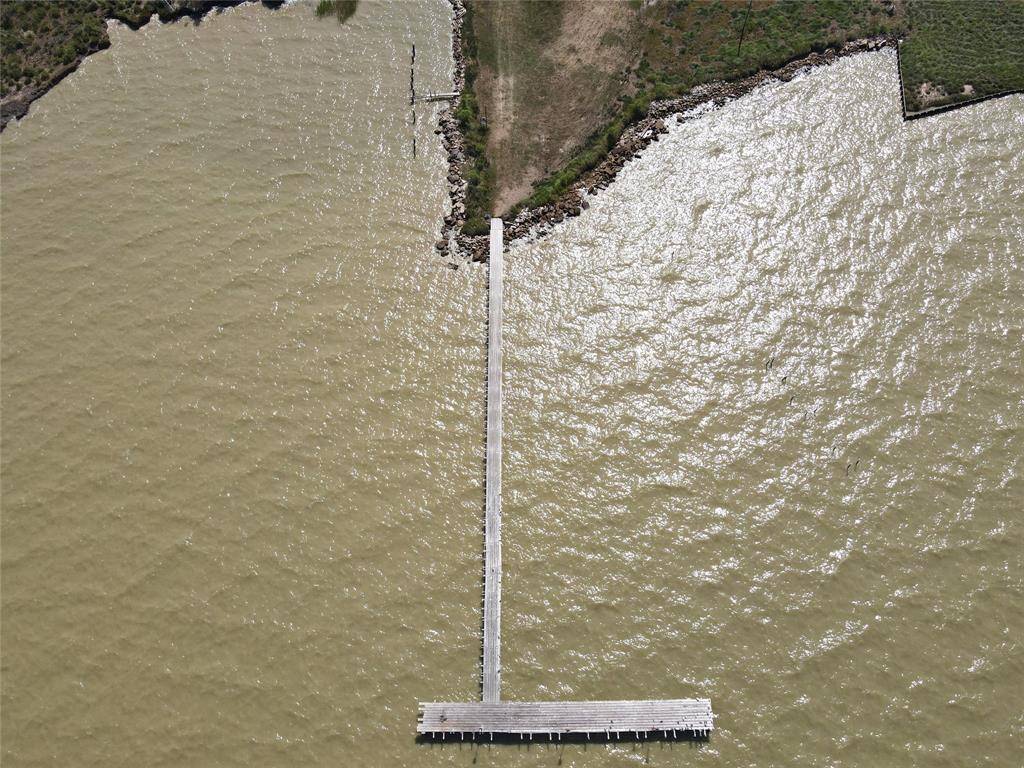 Anahuac, TX 77514,19-22 Bayou AVE