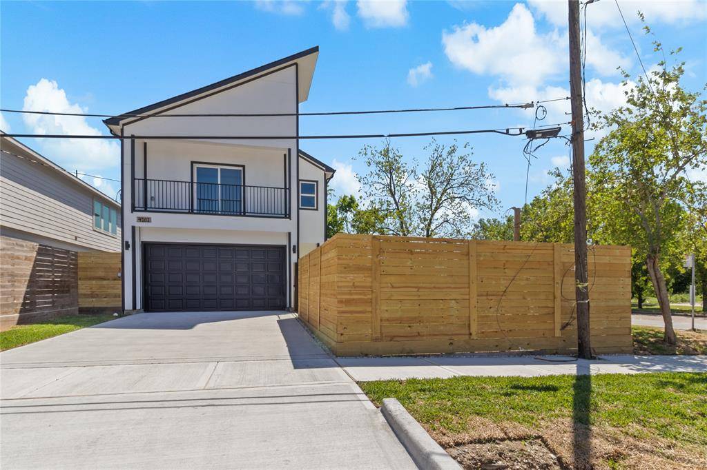 Houston, TX 77051,4102 Kewanee ST