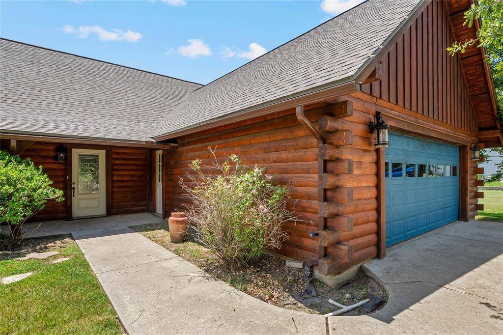 Huntsville, TX 77340,42 Wildwood Lake DR