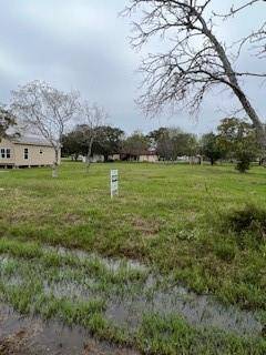 Palacios, TX 77465,000 Humphrey