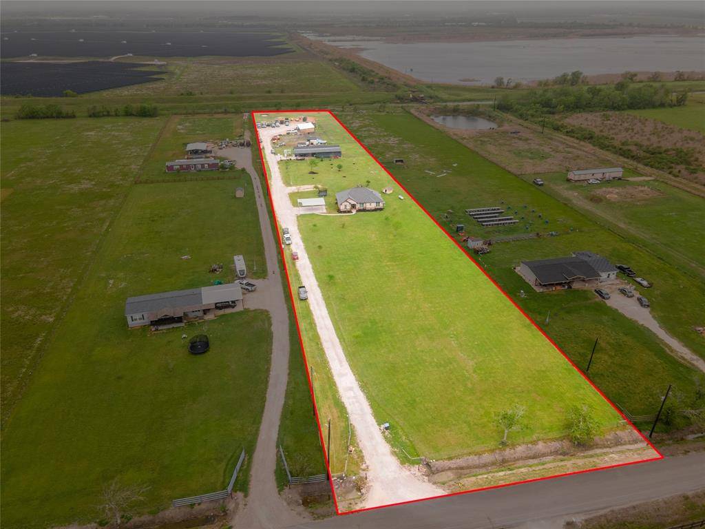 Angleton, TX 77515,2180 County Road 212