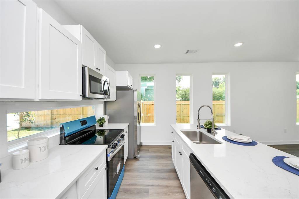Houston, TX 77051,4358 Clover Street