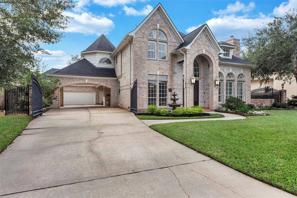 The Woodlands, TX 77381,18 Leeward Cove DR