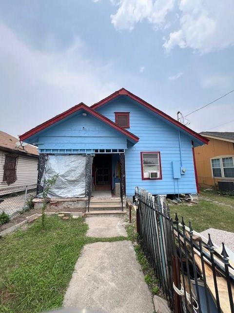 Houston, TX 77011,6617 Avenue H