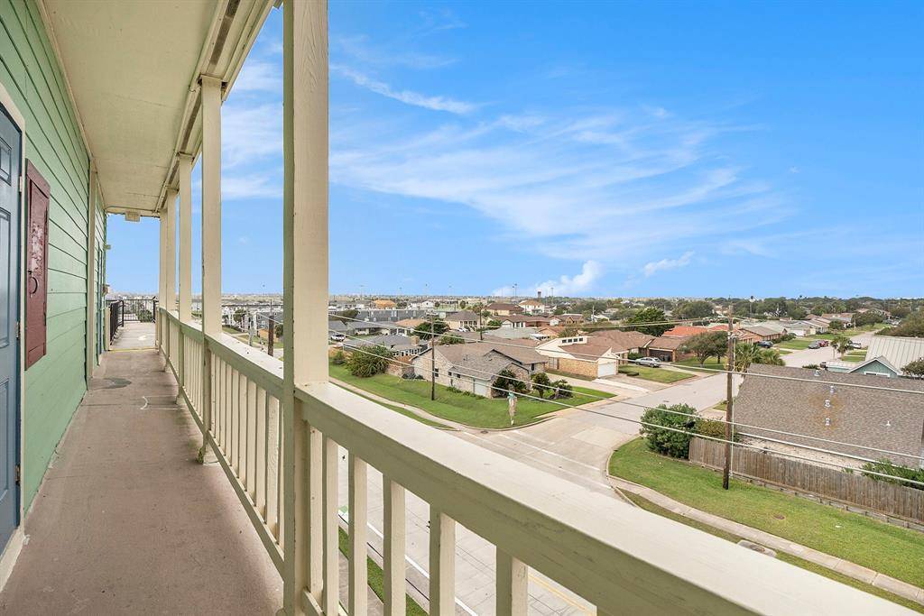 Galveston, TX 77551,7820 Seawall BLVD #326