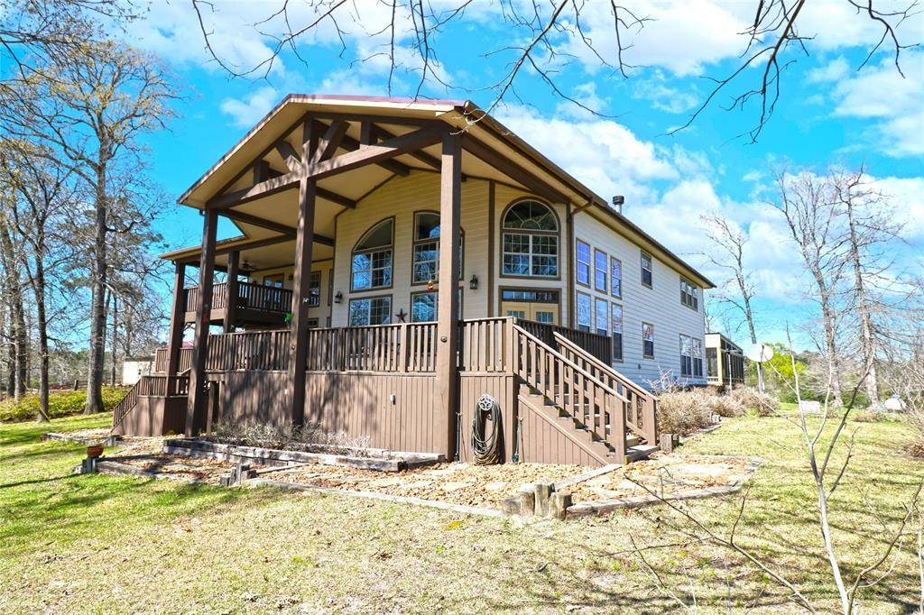 Colmesneil, TX 75938,205 Private Road 7770