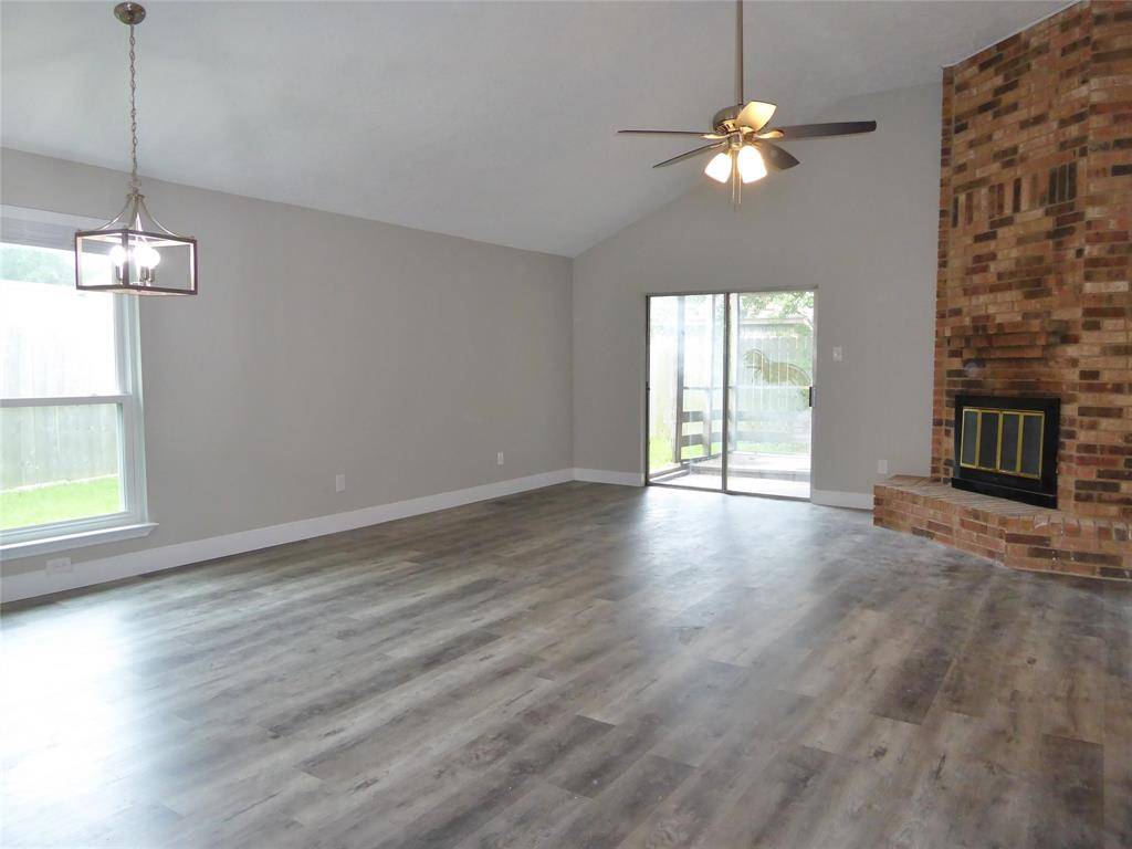 Houston, TX 77083,8126 Glorieta DR