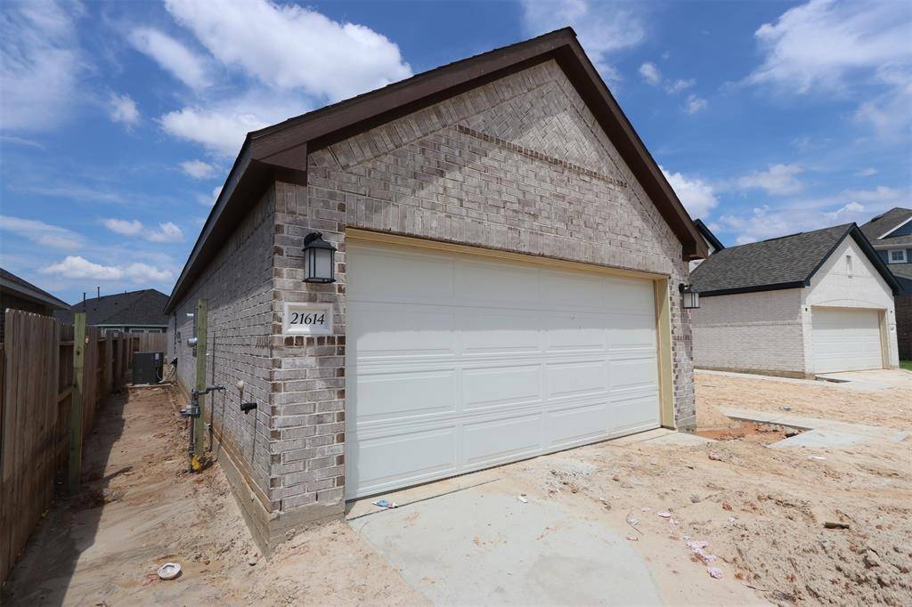 Cypress, TX 77433,21614 Wave Hollow DR