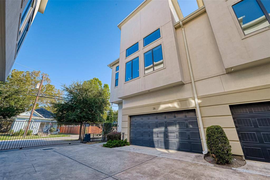 Houston, TX 77003,36 N Hutcheson ST