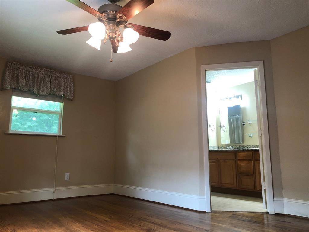 Houston, TX 77055,1209 Confederate RD